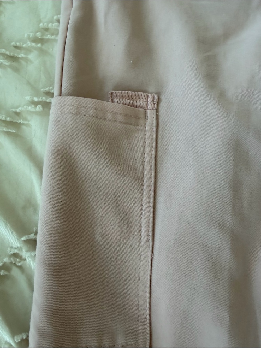 Jaanuu Light Pink Women's Jogger Scrubs - Picture 5 of 9